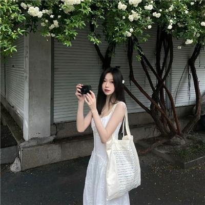 妮娜的一切